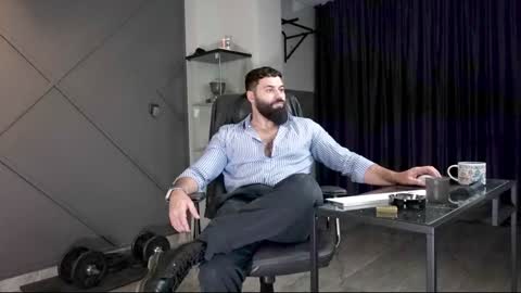 Matthew .. for short call me Matt online show from 12.28.24