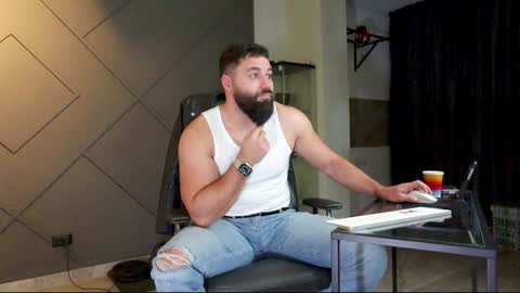 Matthew .. for short call me Matt online show from 01.15.25