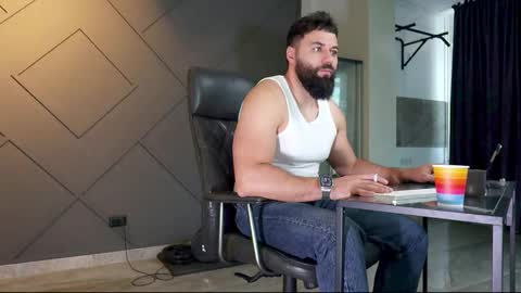 Matthew .. for short call me Matt online show from 02.11.25