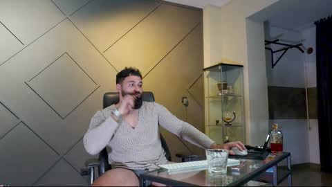 Matthew .. for short call me Matt online show from 02.24.25