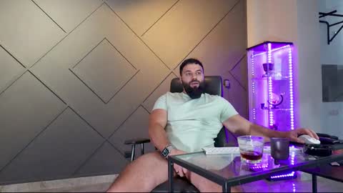 Matthew .. for short call me Matt online show from 02.26.25