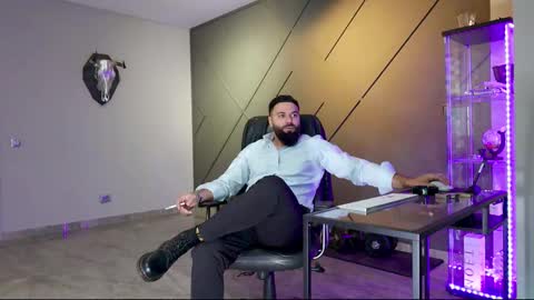 Matthew .. for short call me Matt online show from 03.04.25