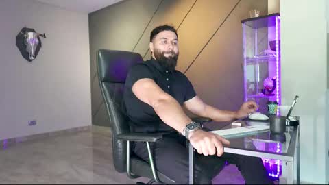 Matthew .. for short call me Matt online show from 03.08.25