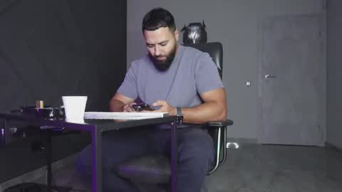 Matthew .. for short call me Matt online show from 10.05.25