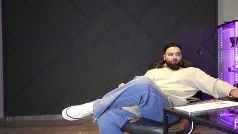 Matthew .. for short call me Matt online show from 04.16.26