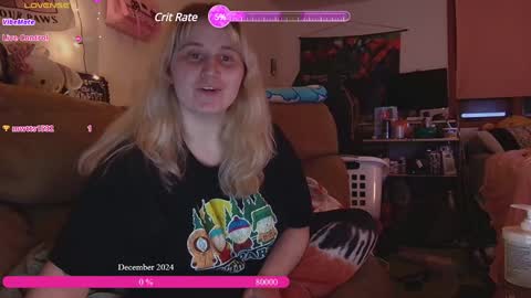Snapshot of glitchwitch chatting on 12.25.24 Glitch online show from 12.25.24