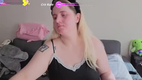 Glitch online show from 11.07.25