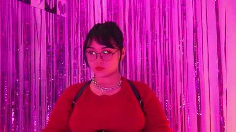 Mimi online show from 02.25.26