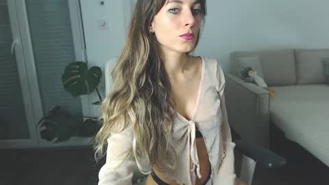 Gloria Grey  online show from 11.27.25