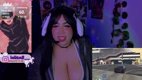 Snapshot of gloriette__ chatting on 12.10.24 LALISA online show from 12.10.24