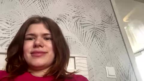 Snapshot of glossy_girl_1 chatting on 04.25.26 Roxy online show from 04.25.26