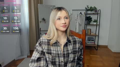 Snapshot of glossybabe_ chatting on 02.08.26 Cherry online show from 02.08.26