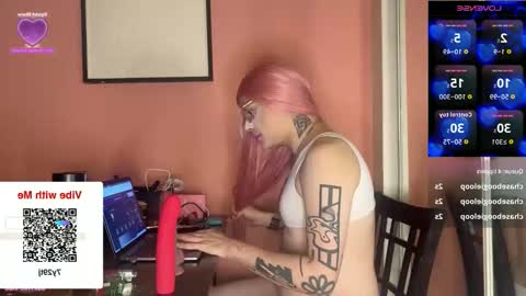 Glow Goddess online show from 10.14.25