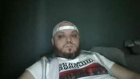 Snapshot of glusgan chatting on 02.17.26 Your boy online show from 02.17.26