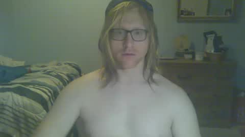 Snapshot of gnger31foru chatting on 12.08.24 Steven Meadow online show from 12.08.24