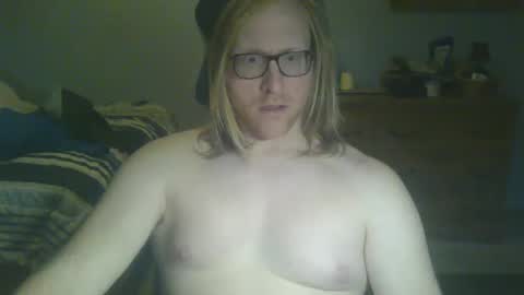 Snapshot of gnger31foru chatting on 12.25.24 Steven Meadow online show from 12.25.24