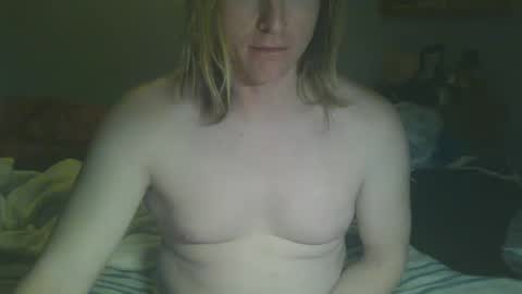 Snapshot of gnger31foru chatting on 01.05.25 Steven Meadow online show from 01.05.25