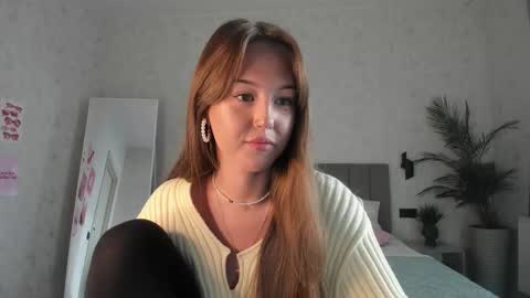 Snapshot of go0d_grl chatting on 10.09.25 Lina online show from 10.09.25