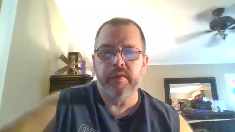 Snapshot of gobey33 chatting on 09.24.25 IDKIDCIDGAF online show from 09.24.25