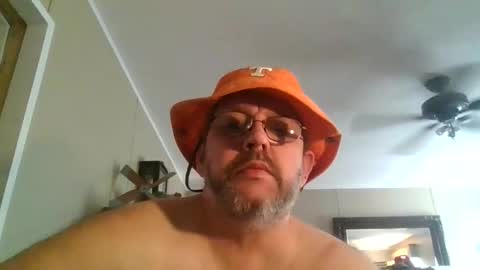 IDKIDCIDGAF online show from 11.19.25