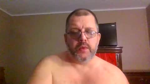 Snapshot of gobey33 chatting on 05.06.26 IDKIDCIDGAF online show from 05.06.26