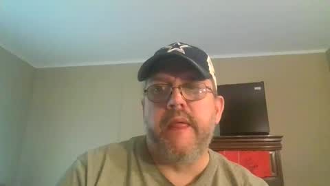 Snapshot of gobey33 chatting on 05.15.26 IDKIDCIDGAF online show from 05.15.26