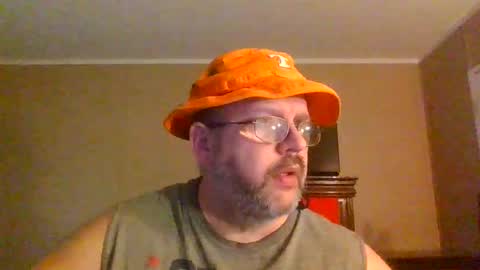 Snapshot of gobey33 chatting on 05.20.26 IDKIDCIDGAF online show from 05.20.26