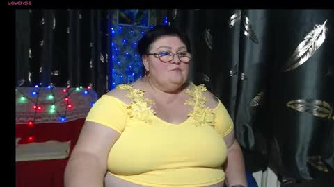 Goddess online show from 12.22.25