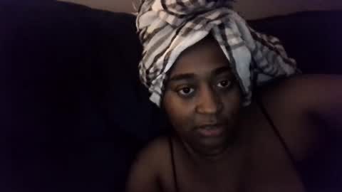 Snapshot of goddess_allure0 chatting on 12.06.24 Goddess Allure0 online show from 12.06.24