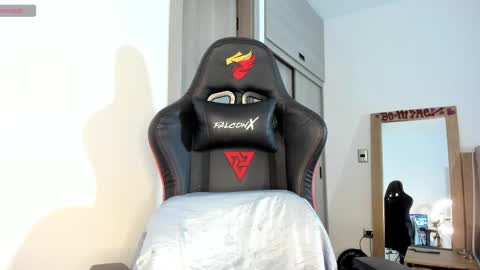 Snapshot of goddess_khaleesi chatting on 04.25.26 Khaleesi online show from 04.25.26
