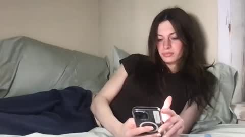 goddess_larz online show from 11.09.25