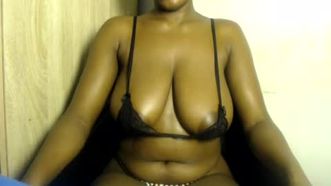 Snapshot of goddess_mellissa chatting on 07.10.26 mellissa online show from 07.10.26