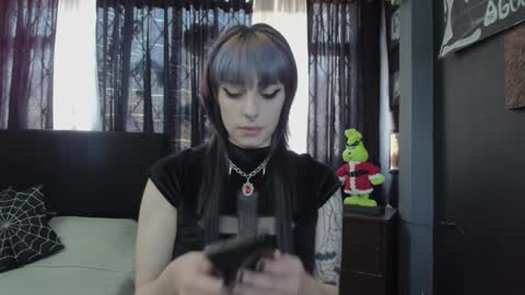 Snapshot of goddess_mortem chatting on 12.13.24 Mortem model independientfollow me on my telegram channel online show from 12.13.24