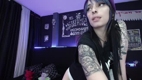 Snapshot of goddess_mortem chatting on 01.15.25 Mortem model independientfollow me on my telegram channel online show from 01.15.25