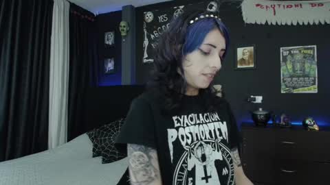 Snapshot of goddess_mortem chatting on 03.10.25 Mortem model independientfollow me on my telegram channel online show from 03.10.25