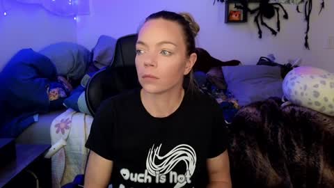 Snapshot of goddess_of_mars chatting on 01.16.25 Patricia Mars Goddess of Mars twitter thegoddessmindy online show from 01.16.25