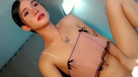 Snapshot of goddess_riana chatting on 12.02.25 YOUR GODDESS RIAN online show from 12.02.25