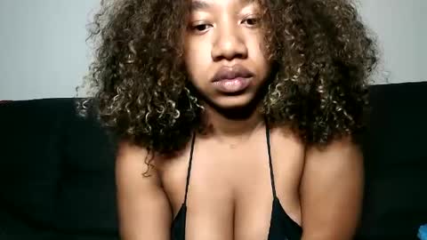 Goddess Daisy Sky online show from 01.10.25