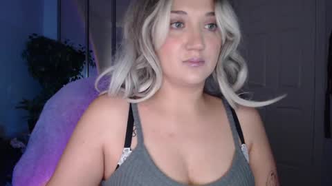 Snapshot of goddessemmy chatting on 05.24.26 Goddess Emmy online show from 05.24.26