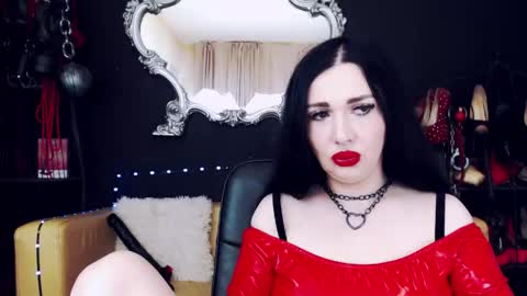 Snapshot of goddessgeorgia chatting on 04.15.26 Goddess Georgia online show from 04.15.26