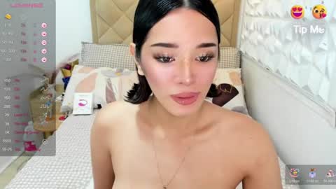Snapshot of goddessheartxxx chatting on 06.18.26 ruiz online show from 06.18.26