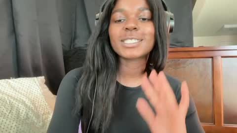 Snapshot of goddessimani chatting on 05.29.26 Goddess Imani Saint John online show from 05.29.26
