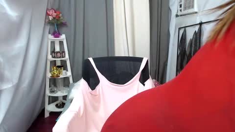 Snapshot of goddessjasmin chatting on 01.04.25 Goddessjasmin online show from 01.04.25