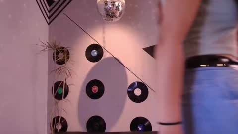 Julieta online show from 11.16.25