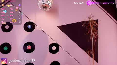 Snapshot of goddessjulieta chatting on 05.10.26 Julieta online show from 05.10.26