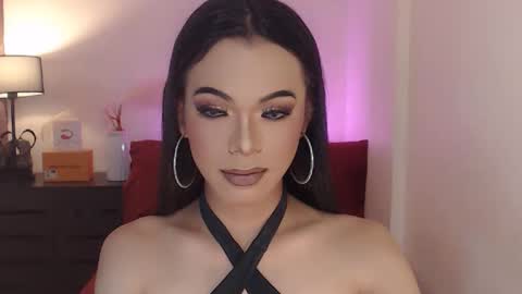Snapshot of goddessmichaella chatting on 02.13.25 Michaella online show from 02.13.25