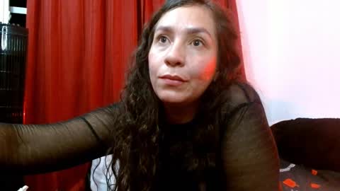  Naih Reyes online show from 02.17.25