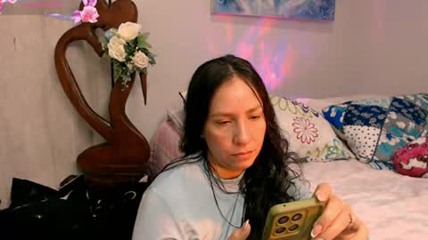 Snapshot of goddessnahi chatting on 07.24.26 Naih Reyes online show from 07.24.26