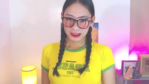 Kyla and Nian online show from 11.21.25