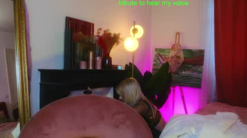 Snapshot of goddesssherry00 chatting on 12.02.24 Goddess Sherry online show from 12.02.24